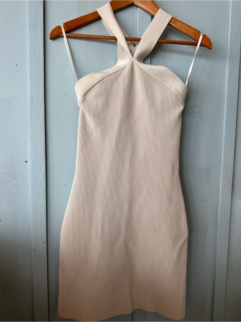 Aritzia Babaton Sculpt Knit Criss Cross Dress Cream Size Medium - Picture 7 of 12